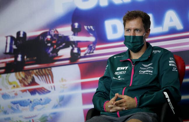 F1 Grand Prix of Mexico 5 Sebastian Vettel (GER, Aston Martin Cognizant F1 Team), F1 Grand Prix of Mexico at Autodromo Hermanos Rodriguez on November 4, 2021 in Mexico City, Mexico. (Photo by Edgard Garrido REUTERS FIA Pool via HOCH ZWEI) Mexico City Mexico Poolfoto HOCH ZWEI Pool REUTERS ,EDITORIAL USE ONLY