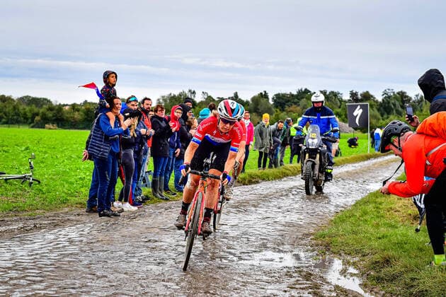PIETERS Amy Paris Roubaix Femmes PIETERS Amy NED TEAM SD WORX SDW NED landscape horizontal Landscape Event Event Paris Roubaix Femmes Category Category Cycling Road Cycling Elite Women 1 WWT Location Place Europe France Start Denain Finish Roubaix Discipline Road Race RR Distance 115,6 km Date Date 25 09 2021 Saturday
