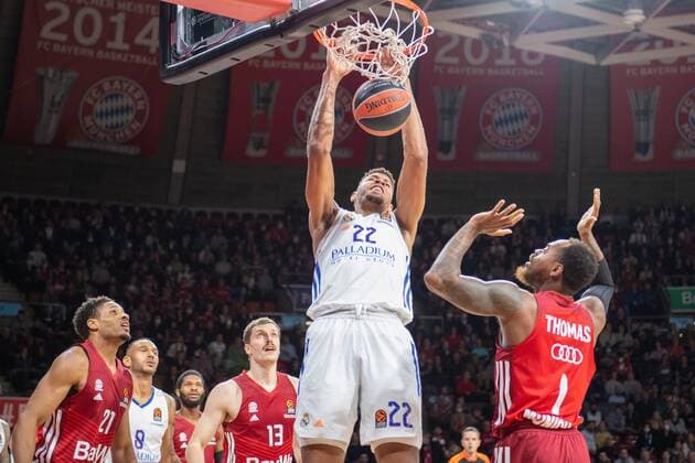 Walter Samuel Tavares da Veiga 22 Real Madrid , Thomas Deshaun 1 FC Bayern , FC Bayern Basketball vs Real Madrid, Euroleague, 05 11 2021 Muenchen Bayern Germany Copyright: xkolbert-press UlrichxGamelx