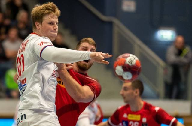 HANDBALL - AUT vs CZE, test match MARIA ENZERSDORF,AUSTRIA,05.NOV.21 - HANDBALL - OEHB international match, Länderspiel, Nationalmannschaft Austria vs Czech Republic, test match. Image shows Adam Ptacnik (CZE).  GEPAxpictures xEdgarxEisner