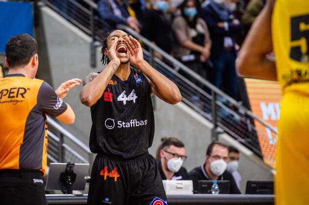 Darion Atkins NINERS Chemnitz 44 scream during the BBL match MHP Riesen Ludwigsburg NINERS Chemnitz on 05 11 2021 in Ludwigsburg MHPArena Germany Ludwigsburg 05 11 21 Basketball , 05 11 2021, Ludwigsburg Germany xpxsdx