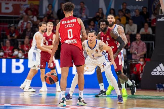 Nick Weiler Babb 0 FC Bayern , Thomas Heurtel 4 Real Madrid , FC Bayern Basketball vs Real Madrid, Euroleague, 05 11 2021 Muenchen Bayern Germany Copyright: xkolbert-press UlrichxGamelx