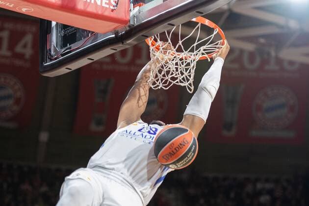 Guerschon Yabusele 28 Real Madrid , dunk, FC Bayern Basketball vs Real Madrid, Euroleague, 05 11 2021 Munich Bavaria Germany Copyright: xkolbert-press UlrichxGamelx