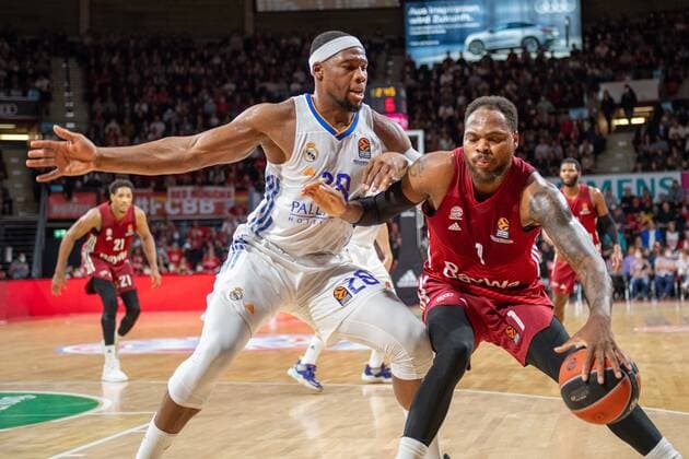 Guerschon Yabusele 28 Real Madrid , Thomas Deshaun 1 FC Bayern , FC Bayern Basketball vs Real Madrid, Euroleague, 05 11 2021 Muenchen Bayern Germany Copyright: xkolbert-press UlrichxGamelx