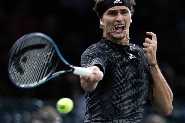 Sport Bilder des Tages Alexander ZVEREV (GER) TENNIS : Rolex Paris Masters - Quart de finale - 05 11 2021 AurelienMorissard Panoramic 