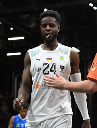 05 11 2021 Basketball Season 2021 2022 2 Bundesliga Pro A 08 Matchday Nürnberg Falcons Basketball Club NBC PS Karlsruhe Lions AlSch Roland L Amour Nyama 24, Nürnberg Falcons BC NBC
