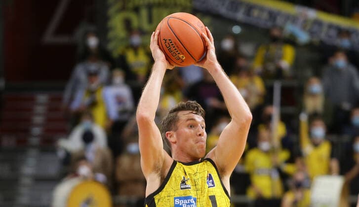 Ludwigsburg , Basketball easycredit BBL Bundesliga MHP Riesen Ludwigsburg vs NINERS Chemnitz , Jordan Hulls Riesen
