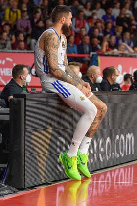 Vincent Poirier Real Madrid, 17 FC Bayern Muenchen vs Real Madrid, Basketball, Euroleague, Matchday 8, Season 2021 2022, 05 11 2021 FC Bayern Muenchen vs Real Madrid, Basketball, Euroleague, Matchday 8, Season 2021 2022, 05 11 2021 Muenchen. Copyright: xEibnerxPressefoto HeikexFeinerx EP_HFR