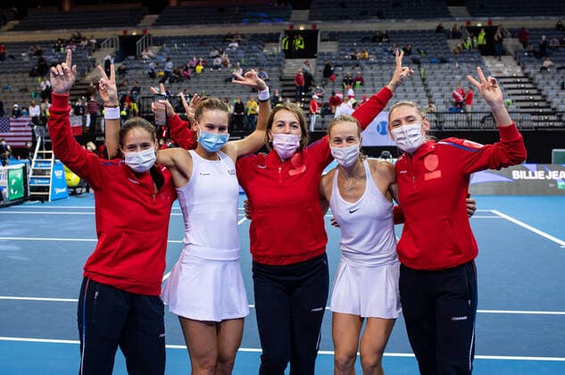 2021 Billie Jean King Cup Finals Russia USA Semifinal Match 3 Doubles Veronika Kudermetova RUS and Liudmila Samsonova RUS with team 2021 Billie Jean King Cup Finals
