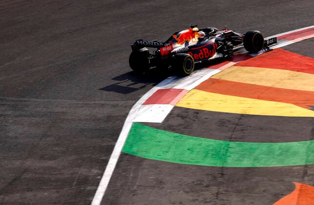 33 Max Verstappen NED, Red Bull Racing , F1 Grand Prix of Mexico at Autodromo Hermanos Rodriguez on November 6, 2021 in Mexico City, Mexico Photo by HOCH ZWEI Mexico City Mexico