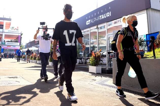 British driver Lewis Hamilton of Mercedes arrives at the third practice for the Formula One Grand Prix of Mexico, that takes place at the Hermanos Rodriguez Autodrome, in Mexico City, Mexico, 06 November 2021. Formula One Grand Prix of Mexico !ACHTUNG: NUR REDAKTIONELLE NUTZUNG!  Copyright: xCarlosxRamírezx AMDEP1917 20211106-e5d51357d39cdbc4c8acc2bfe8524438fadb6617