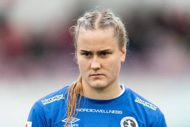 211106 Örebros Elin Pikkujämsä during the football match in the Damallsvenskan between Vittsjö and Örebro on 6 November 2021 in Vittsjö,  Copyright: AVDOxBILKANOVIC BB211106AB090