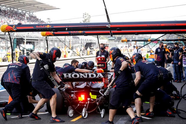 11 Sergio Perez MEX, Red Bull Racing , F1 Grand Prix of Mexico at Autodromo Hermanos Rodriguez on November 6, 2021 in Mexico City, Mexico Photo by HOCH ZWEI Mexico City Mexico