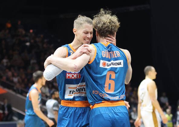 Thomas Klepeisz ratiopharm Ulm and Per Guenther ratiopharm Ulm are happy after the away victory.