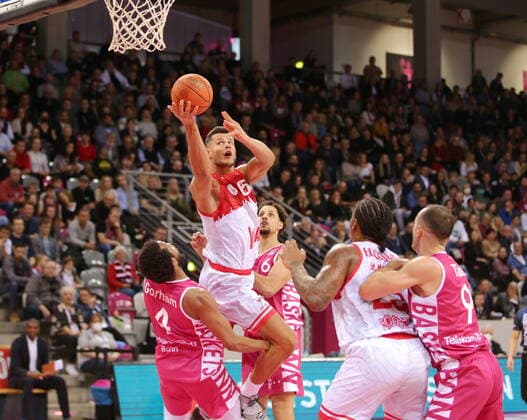 Telekom Baskets Bonn vs Filip Stanic s Oliver Würzburg easyCredit BBL 1 Bundesliga , 2021 2022 season , Hauptrunde 7 Spieltag