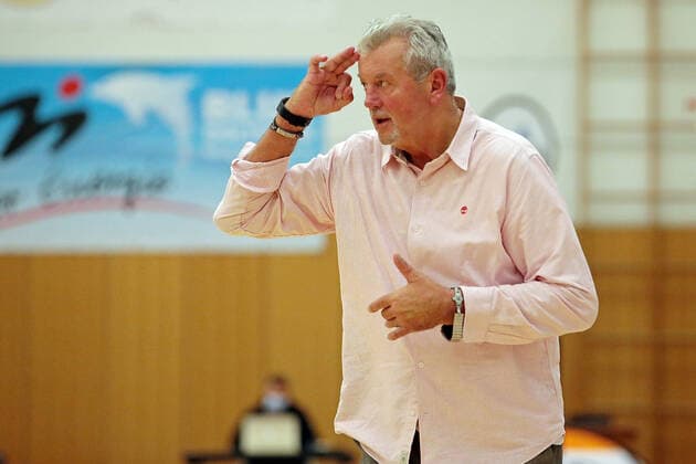 06 11 2021, xovx, Basketball Damen Bundesliga DBBL, BC pharmaserv Marburg Rheinland Lions coach Christoph Wysocki BC pharmaserv Marburg Marburg Georg Gaßmann Halle Hessen Germany EN