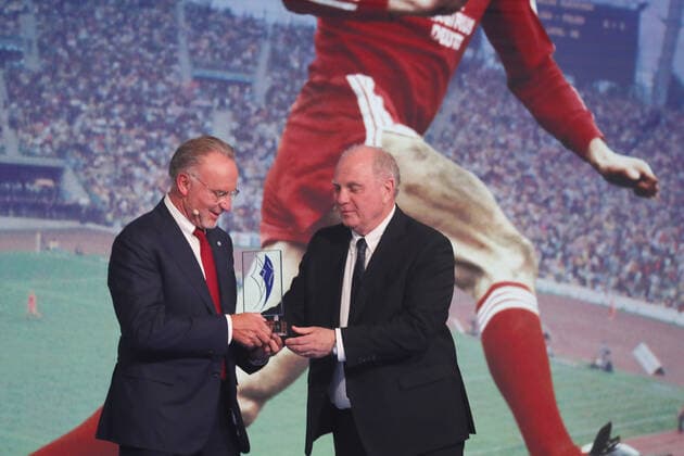 Bavarias Minister of the Interior Joachim Herrmann honours Karl Heinz Rummenigge with the Bavarian Sports Award 2021for his lifes work in sport Uli Hoeneß presents the Sports Award to Karl Heinz Rummenigge Munich Bavaria Germany BMW Welt