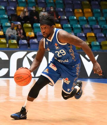 07 11 2021, xhbx, Basketball BBL Bundesliga, Frankfurt Skyliners Brose Bamberg emspor, v l Will Cherry Fraport Skyliners Frankfurt DFL DFB REGULATIONS PROHIBIT ANY USE OF PHOTOGRAPHS as IMAGE SEQUENCES and or QUASI VIDEO Frankfurt am Main