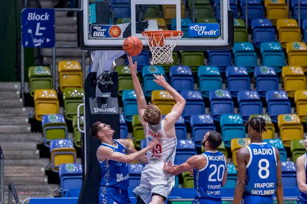 easyCredit BBL, Fraport Skyliners vs Brose Bamberg, Frankfurt, Fraport Arena, 7 11 2021 Christian Sengfelder Brose Bamberg 43 , Fraport Skyliners vs Brose Bamberg, Frankfurt, Fraport Arena, 7 11 2021 Copyright: xBEAUTIFULxSPORTS Gawlikx