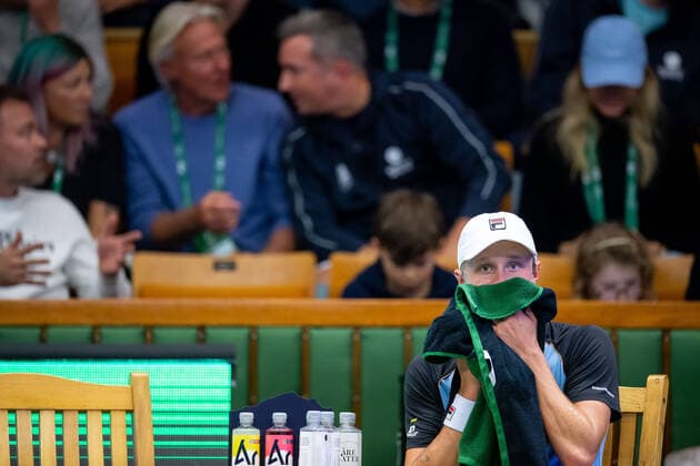211107 Leo Borg of Sweden looks dejected in Singles round one during the Stockholm Open tennis tournament on November 7, 2021 in Stockholm Photo Joel Marklund BILDBYRAN kod JM JM0214 bbeng tennis stockholm open,  Copyright: JOELxMARKLUND BB211107JM016