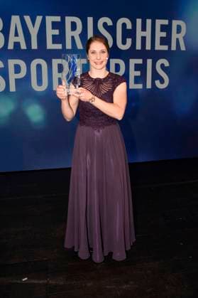 Tina Herrmann at the 20 award ceremony of the Bavarian Sports Award 2021 in the BMW World Munich Munich, 06 11 2021 Foto:xS.xAdamx xFuturexImage