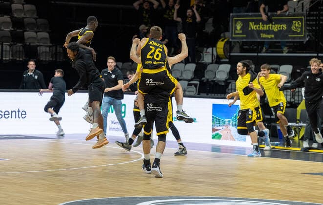 , ¨¨ Nuernberg Falcons BC vs Tigers Tuebingen, 2 Basketball, Bundesliga, Pro A, Barmer 2 Basketball, Matchday 27, Season 2021 2022, 07 11 2021, ¨¨ Nuernberg Falcons BC Tigers Tuebingen, Basketball, 2 Bundesliga, Barmer 2 Basketball, Matchday 27, Season 2021 2022, 07 11 2021 Nuernberg. Copyright: xDennisxDuddek xEibnerxPressefotox EP_DDK