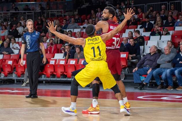 Vladimir Lucic 11 FC Bayern , Darrun Hilliard 32 FC Bayern , FC Bayern Basketball vs EWE Baskets Oldenburg, easyCredit BBL, 07 11 2021 Muenchen Bayern Germany Copyright: xkolbert-press UlrichxGamelx