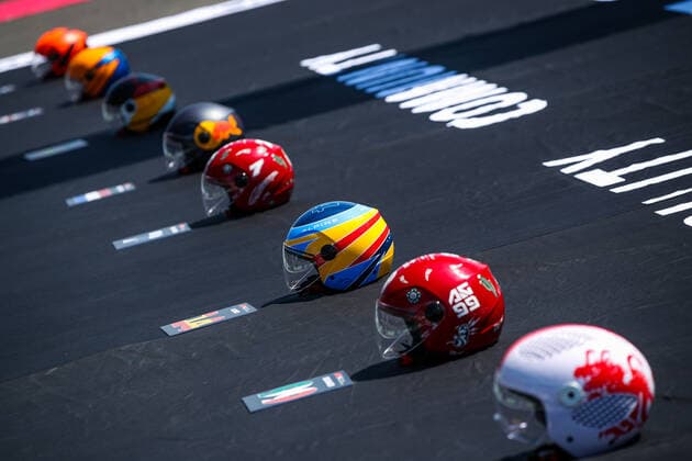 FIA Safe & Affordable Helmets campaign launch on the starting grid during the Formula 1 Gran Premio De La Ciudad De Mexico 2021, Mexico City Grand Prix, 18th round of the 2021 FIA Formula One World Championship, WM, Weltmeisterschaft from November 5 to 7, 2021 on the Autodromo Hermanos Rodriguez, in Mexico City, Mexico - F1 - MEXICO CITY GRAND PRIX 2021 - RACE DPPI Panoramic  20211107_GOODEN_FG0D1122