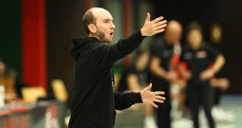 Basketball, season 2021 2022, ProB BARMER 2 Basketball Bundesliga, main round, seventh matchday, ETV Hamburg SBB Baskets Wolmirstedt 79 115 Eiko Potthast Wolmirstedt Wandsbek Hamburg