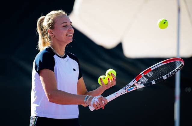 Mandatory Credit: Photo by Rob Prange Shutterstock (12593268bi) Anett Kontaveit of Estonia during practice ahead of the 2021 Akron WTA, Tennis Damen Finals Guadalajara WTA tennis tournament 2021 Akron WTA Finals Guadalajara Sunday Pre-Event - 07 Nov 2021 2021 Akron WTA Finals Guadalajara Sunday Pre-Event - 07 Nov 2021  Copyright: xRobxPrange Shutterstockx 12593268bi
