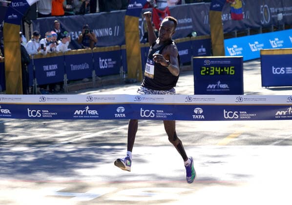 Former New York marathon winner Albert Korir banned for five years for doping, archive images