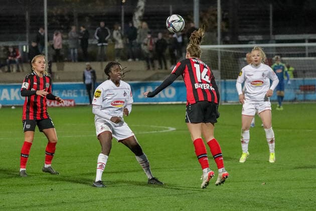 Juliane Wirtz Bayer04 Leverkusen, 14 and Leonie Zilger 1 FC Koeln, 11 and Lisanne Graewe Bayer04 Leverkusen, 05 Bayer 04 Leverkusen vs 1 FC Koeln, Football, 2 Womens Bundesliga, Matchday 7, Season 2021 2022, 07 11 2021, Bayer 04 Leverkusen vs 1 FC Koeln, Football, 2 Womens Bundesliga, Matchday 7, Season 2021 2022, 07 11 2021 Copyright: xEibner-Pressefoto SaraxRoustax EP_SRA