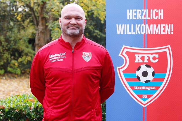 Sport Themen der Woche KW45 Sport Bilder des Tages Krefeld, Deutschland 08. November 2021: Regionalliga West - 2021 2022 - KFC Uerdingen - Vorstellung Trainer - 08.11.21 Trainer Alexander Voigt (KFC Uerdingen) Mercue Parkhotel Krefelder Hof Nordrhein Westfalen *** Krefeld, Germany 08 November 2021 Regionalliga West 2021 2022 KFC Uerdingen Introduction Coach 08 11 21 Coach Alexander Voigt KFC Uerdingen Mercue Parkhotel Krefelder Hof North Rhine Westphalia. Copyright: xFotostandx xvanxderxVeldenx