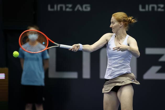 TENNIS - WTA, Tennis Damen Upper Austria Ladies Linz LINZ,AUSTRIA,08.NOV.21 - TENNIS - WTA Tour, Upper Austria Ladies Linz. Image shows Alison Van Uytvanck (BEL).  GEPAxpictures xManfredxBinder