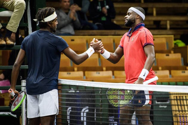 211108 Elias Ymer of Sweden and Frances Tiafoe of USA in men s first round Singles match during Stockholm Open on November 8, 2021 in Stockholm Photo Erik Simander BILDBYRAN COP 201 EW0028 tennis stockholm open sverige bbeng,  Copyright: ERIKxSIMANDER BB211108ES009
