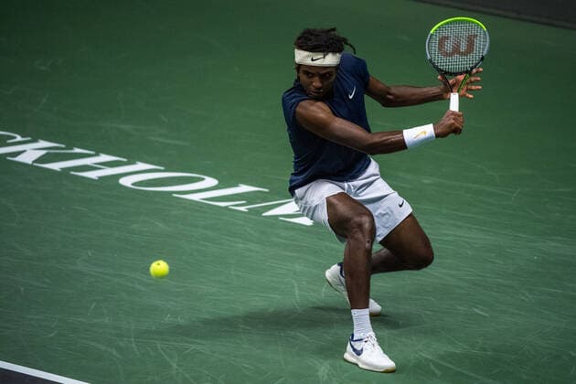 211108 Elias Ymer of Sweden competes in men s first round Singles match during Stockholm Open on November 8, 2021 in Stockholm Photo Emma Wallskog BILDBYRAN COP 320 EW0028 tennis stockholm open sverige bbeng,  Copyright: EMMAxWALLSKOG BB211108BB364