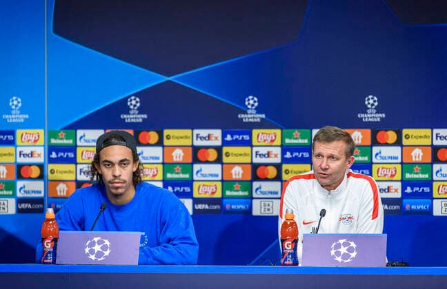 Leipzigs Yussuf Poulsen and head coach coach Jesse Marsch closing PK Champions League RB Leipzig on 2 November 2021 Red Bull Arena, Leipzig PK RB Leipzig.