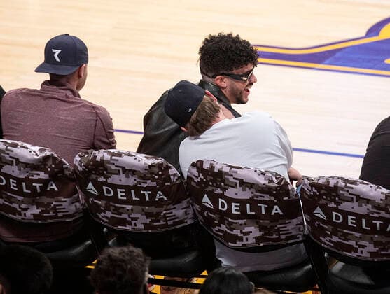 November 8, 2021, Los Angeles, California, USA: Rapper Bad Bunny attends the regular season NBA, Basketball Herren, USA game between the Los Angeles Lakers and the Charlotte Hornets on Monday November 8, 2021 at the Staples Center in Los Angeles, California. Lakers defeat Hornets, 126-123. PI Los Angeles USA - ZUMAp124 20211108_zaa_p124_053 Copyright: xJAVIERxROJASx