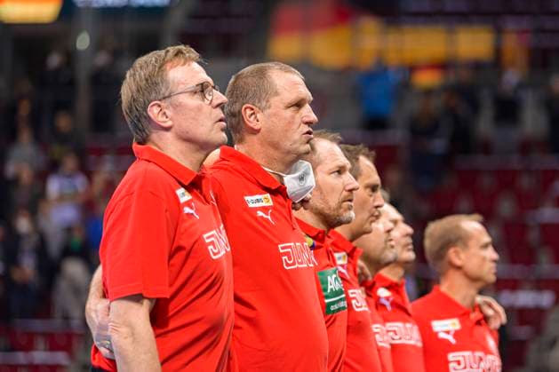 Duesseldorf, Germany 07 November 2021 Men U20 friendly Germany vs Hungary Coach Martin Heuberger Germany , Co Coach Klaus Dieter Petersen Germany Duesseldorf PSD Bank Dome Germany