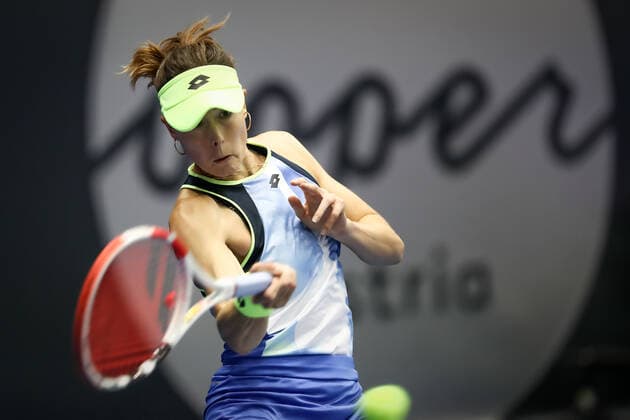 TENNIS - WTA, Tennis Damen Upper Austria Ladies Linz LINZ,AUSTRIA,09.NOV.21 - TENNIS - WTA Tour, Upper Austria Ladies Linz. Image shows Alize Cornet (FRA).  GEPAxpictures xManfredxBinder