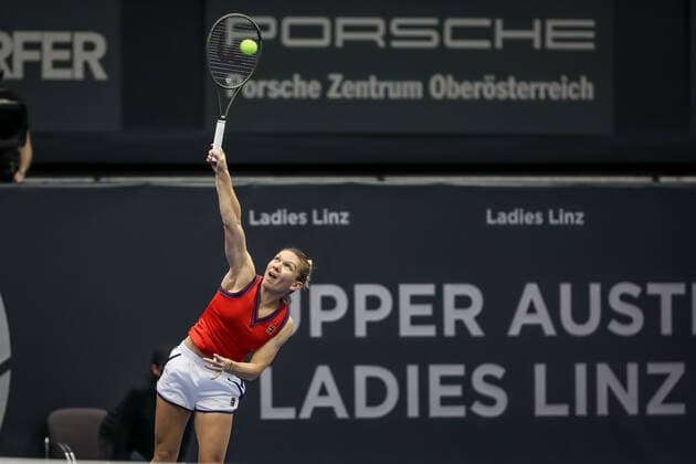 TENNIS - WTA, Tennis Damen Upper Austria Ladies Linz LINZ,AUSTRIA,09.NOV.21 - TENNIS - WTA Tour, Upper Austria Ladies Linz. Image shows Simona Halep (ROU).  GEPAxpictures xManfredxBinder