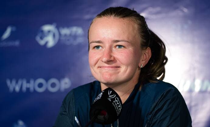 Mandatory Credit: Photo by Rob Prange Shutterstock (12595799bj) Barbora Krejcikova of the Czech Republic talks to the media during Media Day at the 2021 Akron WTA, Tennis Damen Finals Guadalajara WTA tennis tournament 2021 Akron WTA Finals Guadalajara Tuesday Media Day - 09 Nov 2021 2021 Akron WTA Finals Guadalajara Tuesday Media Day - 09 Nov 2021  Copyright: xRobxPrange Shutterstockx 12595799bj