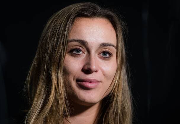 Mandatory Credit: Photo by Rob Prange Shutterstock (12595799cg) Paula Badosa of Spain talks to the media during Media Day at the 2021 Akron WTA, Tennis Damen Finals Guadalajara WTA tennis tournament 2021 Akron WTA Finals Guadalajara Tuesday Media Day - 09 Nov 2021 2021 Akron WTA Finals Guadalajara Tuesday Media Day - 09 Nov 2021  Copyright: xRobxPrange Shutterstockx 12595799cg