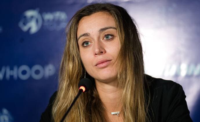 Mandatory Credit: Photo by Rob Prange Shutterstock (12595799cx) Paula Badosa of Spain talks to the media during Media Day at the 2021 Akron WTA, Tennis Damen Finals Guadalajara WTA tennis tournament 2021 Akron WTA Finals Guadalajara Tuesday Media Day - 09 Nov 2021 2021 Akron WTA Finals Guadalajara Tuesday Media Day - 09 Nov 2021  Copyright: xRobxPrange Shutterstockx 12595799cx