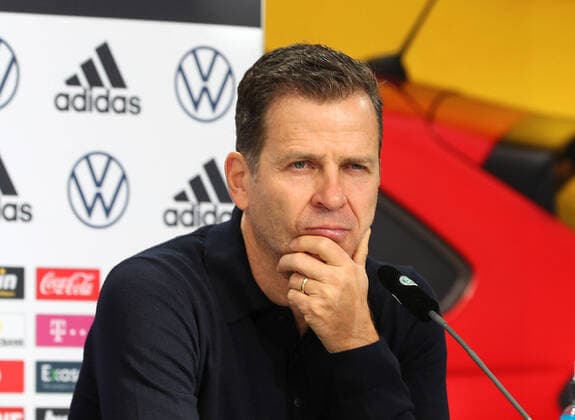Germany vs Lichtenstein, World Cup Quali, Preliminary reports Wolfsburg, 10 11 2021, World Cup qualifier Germany vs Lichtenstein, German national football team, Press conference for the Robert Enke Foundation award ceremony, Team manager Oliver Bierhoff Wolfsburg