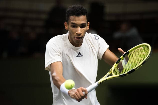 211110 Felix Auger Aliassime of Canada compete in men s second round Singles match during Stockholm Open on November 10, 2021 in Stockholm Photo Emma Wallskog BILDBYRAN COP 320 EW0031 tennis stockholm open day 4 bbeng,  Copyright: EMMAxWALLSKOG BB211110BB555