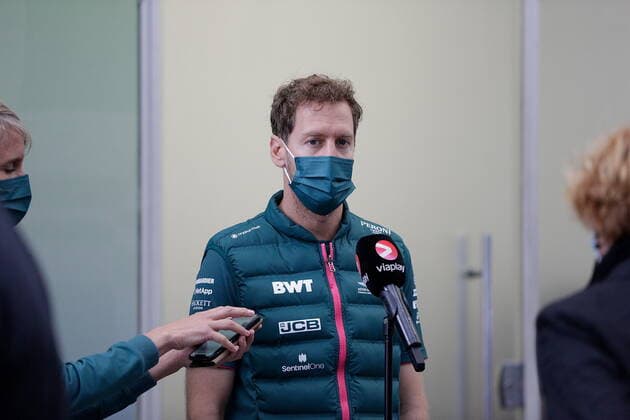 FORMULA 1 HEINEKEN GRANDE PREMIO DO BRASIL 2021 11 11 2021, Autodromo Jose Carlos Pace, Interlagos, FORMULA 1 HEINEKEN GRANDE PREMIO DO BRASIL 2021 , in picture Sebastian Vettel DEU , Aston Martin Cognizant Formula One Team nordphotoxGmbHx xBratic nph00250