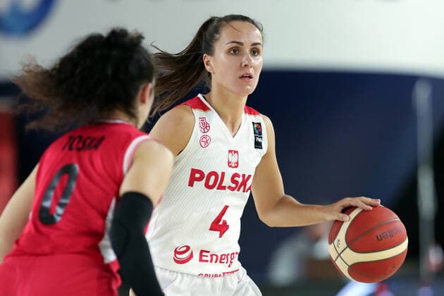 Basketball, Damen EM Quali, Polen - Albanien 11.11.2021 GNIEZNO, KOSZYKOWKA KOBIET (BSKETBALL WOMEN ), KWALIFIKACJE FIVB EUROBASKET 2023 KOBIET (FIVB WOMEN S EUROBASKET 2023 QUALIFIERS ) MECZ POLSKA - ALBANIA NZ ZUZNNA SKLEPOWICZ FOTO JAKUB PIASECKI CYFRASPORT NEWSPIX.PL --- Newspix.pl  20211111CSJP3032