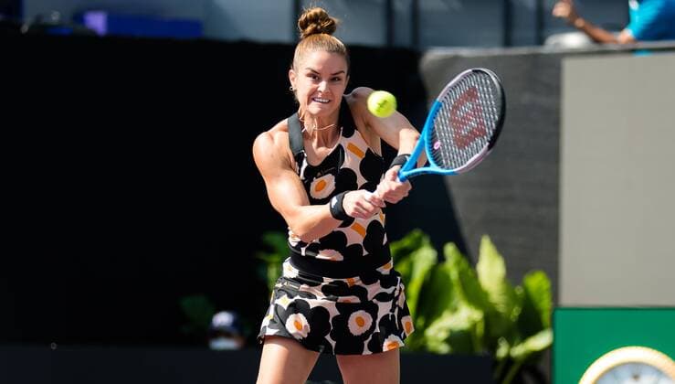 Mandatory Credit: Photo by Rob Prange Shutterstock (12596804ah) Maria Sakkari of Greece in action during the first round-robin match at the 2021 Akron WTA, Tennis Damen Finals Guadalajara WTA tennis tournament Akron WTA Finals, Day 2, Tennis, Panamerican Tennis Center Guadalajara, Mexico - 11 Nov 2021 Akron WTA Finals, Day 2, Tennis, Panamerican Tennis Center Guadalajara, Mexico - 11 Nov 2021  Copyright: xRobxPrange Shutterstockx 12596804ah