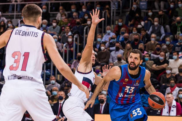 November 11, 2021, Barcelona, Barcelona, Spain: Nikola Mirotic of FC Barcelona, Barca in action during the Turkish Airlines EuroLeague match between FC Barcelona and Bitci Baskonia at Palau Blaugrana on November 11, 2021 in Barcelona, Spain. Barcelona Spain - ZUMAa181 20211111_zaa_a181_034 Copyright: xJavierxBorregox